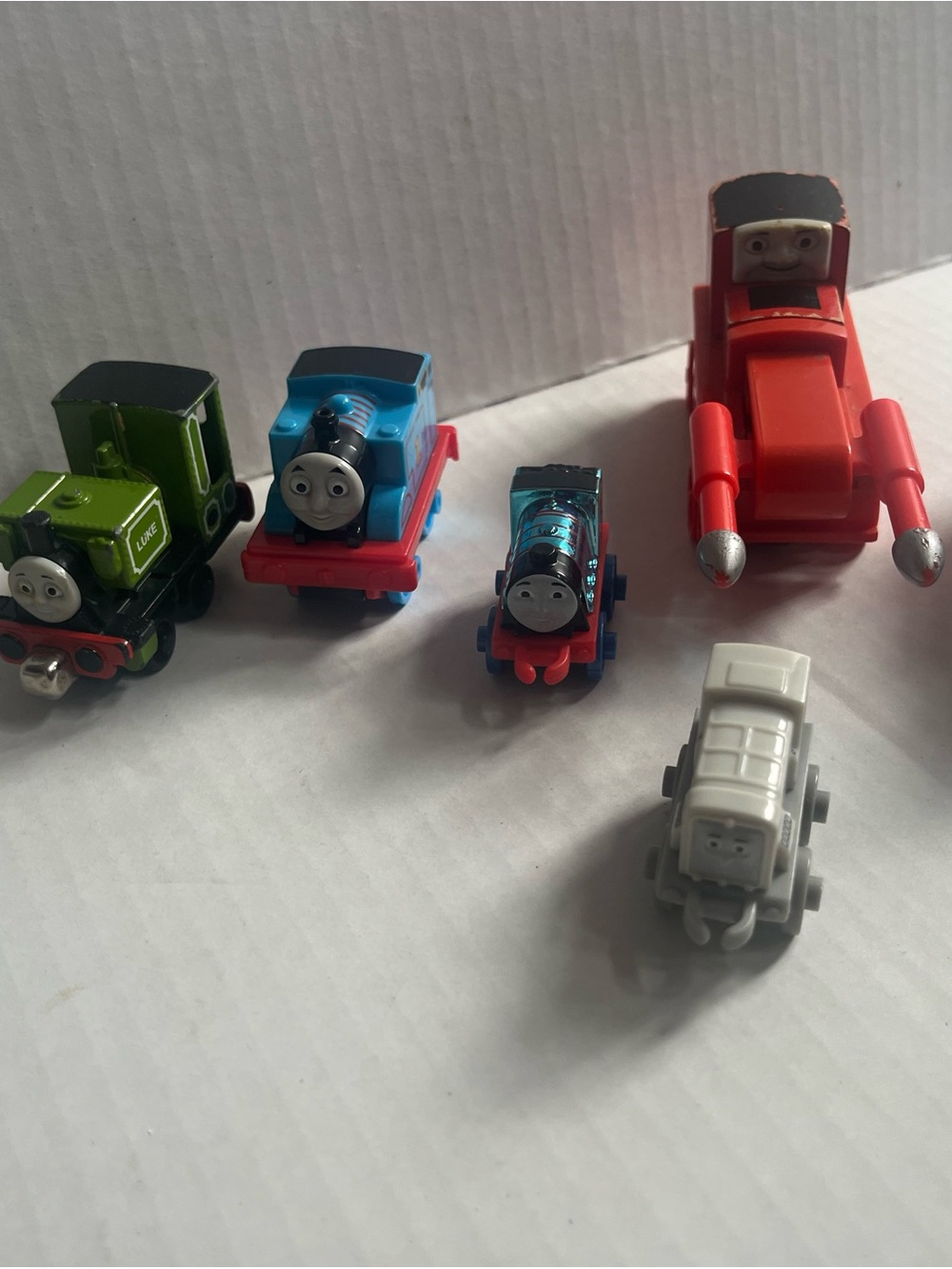 Thomas & Friends Mini Engines Set - Blue, Green, Red, White